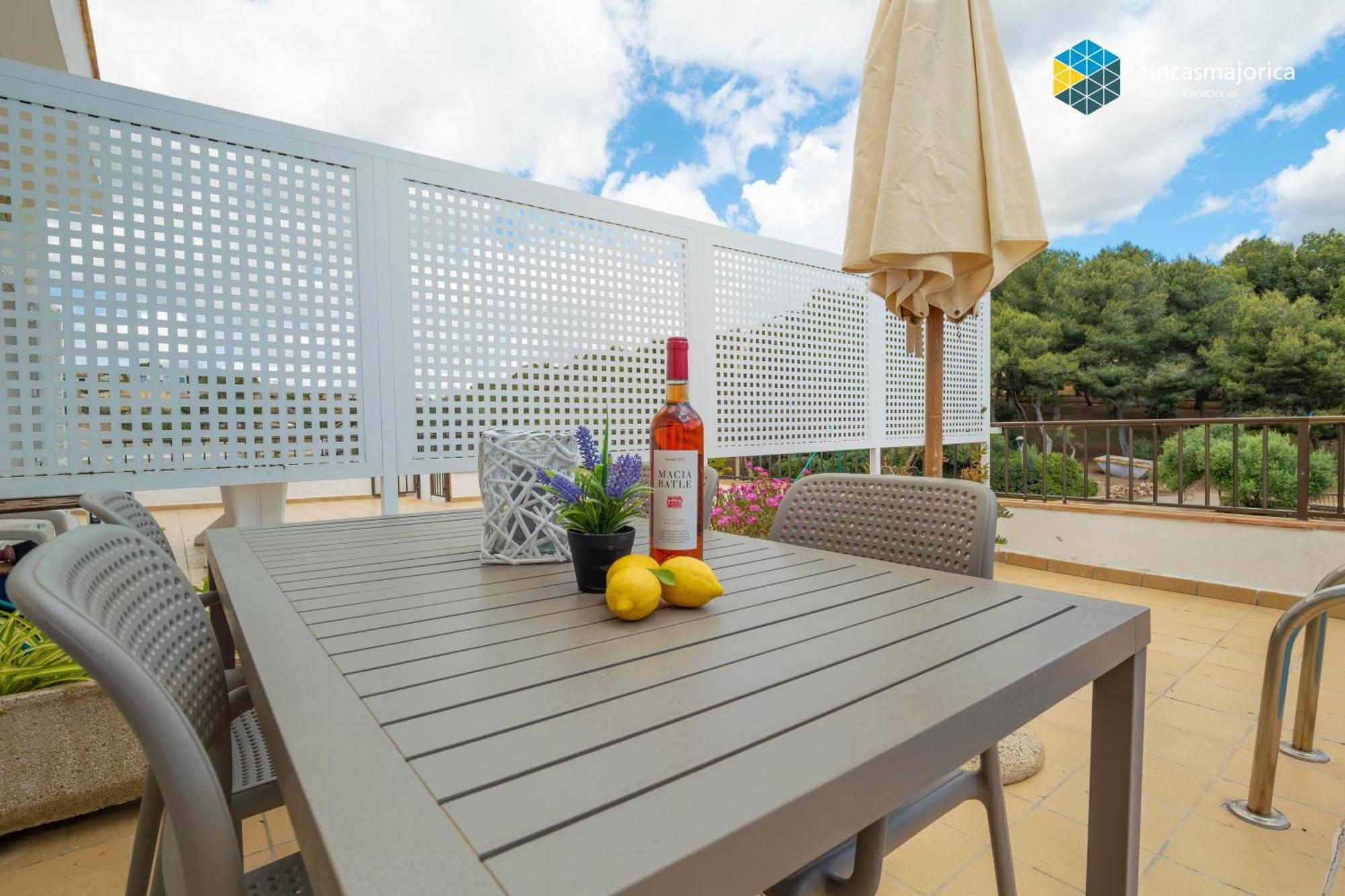 Cala Mendia Apartment